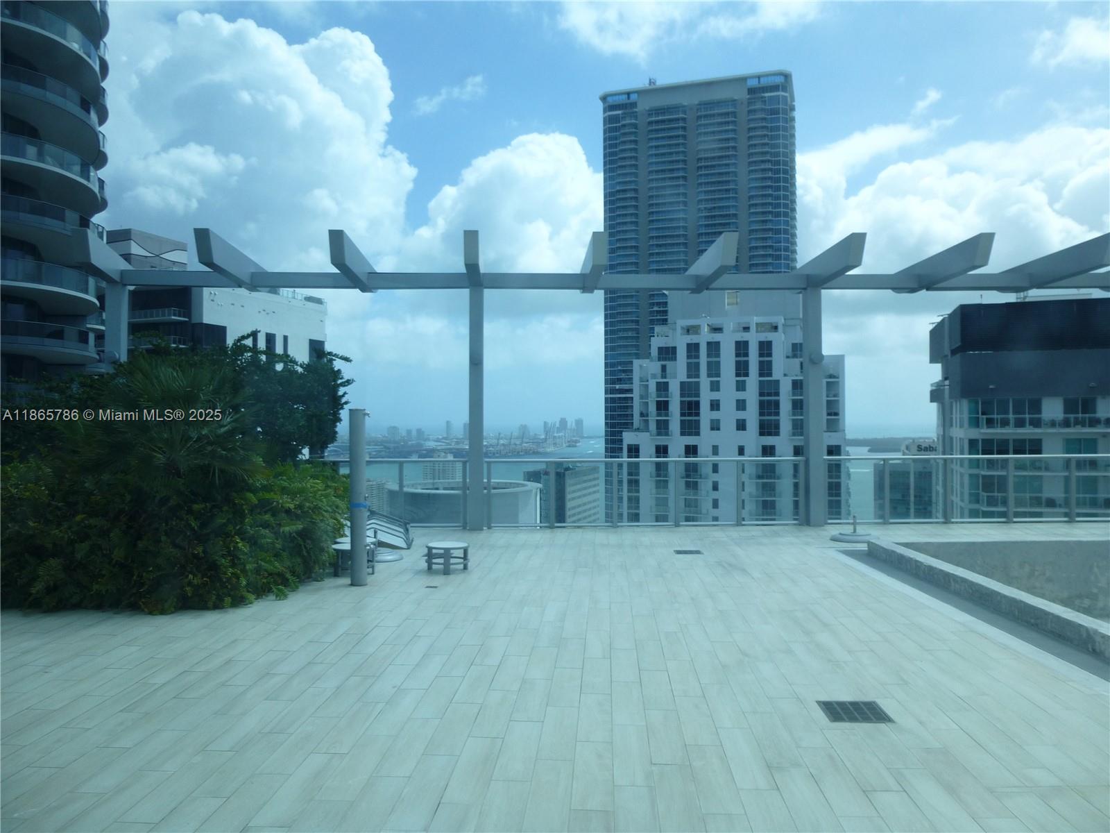 1100 S Miami Ave Unit: 2101