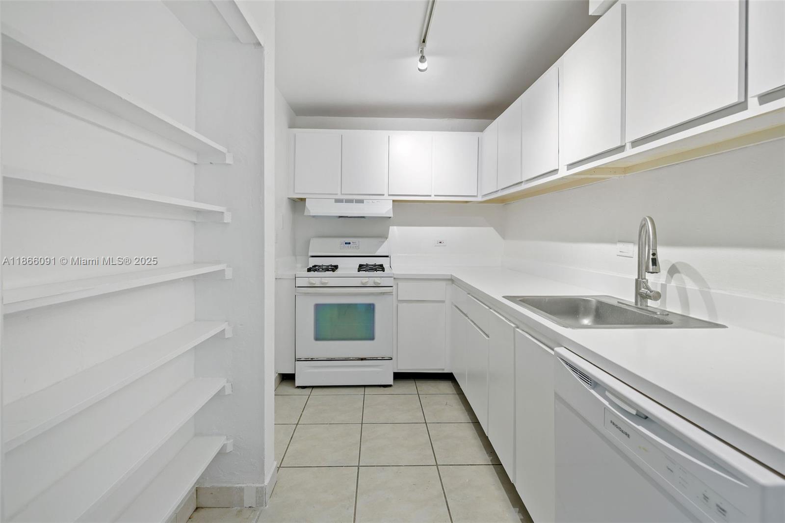 6900 N Kendall Dr # A405