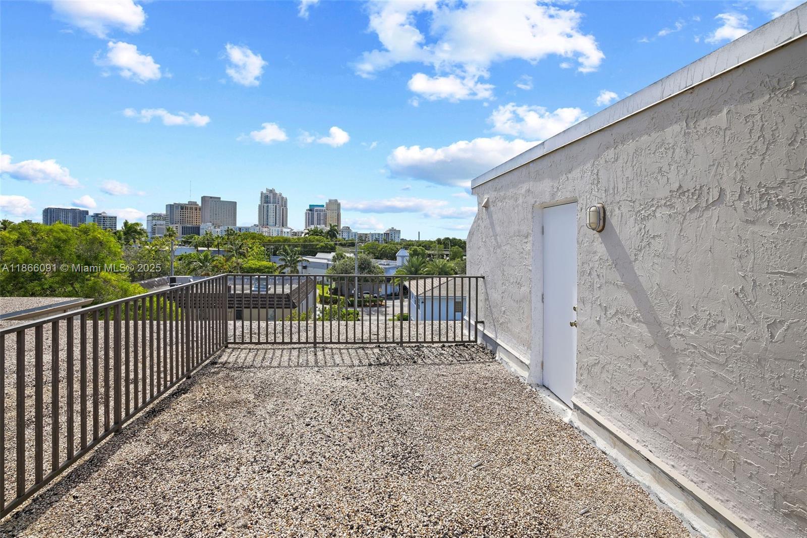 6900 N Kendall Dr # A405