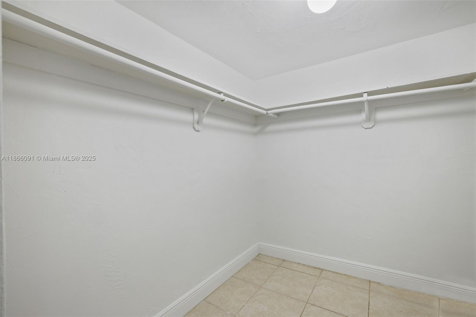 6900 N Kendall Dr # A405