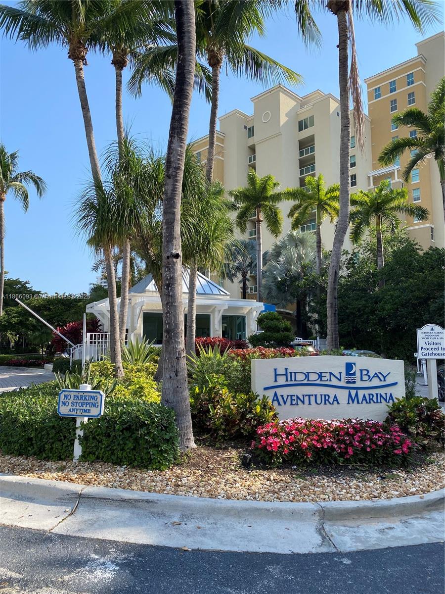 3330 NE 190th St # 1416