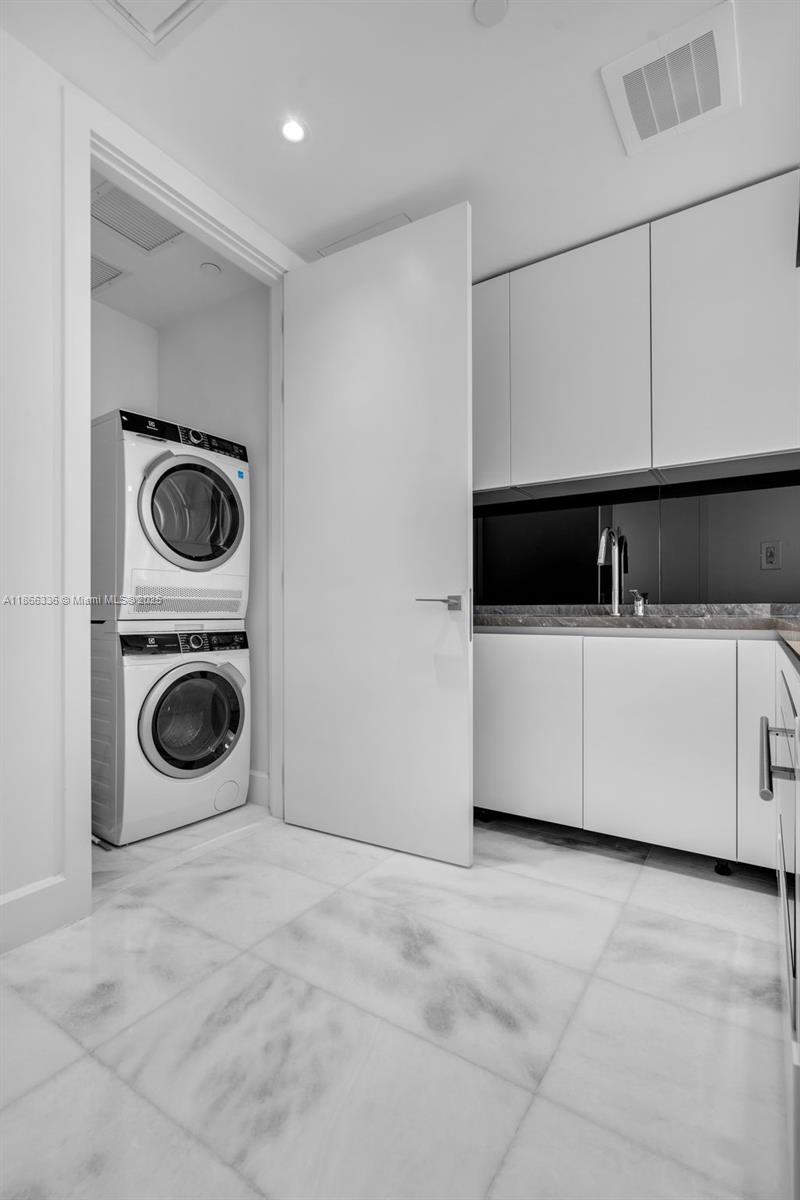 700 NE 26th Ter # 1604