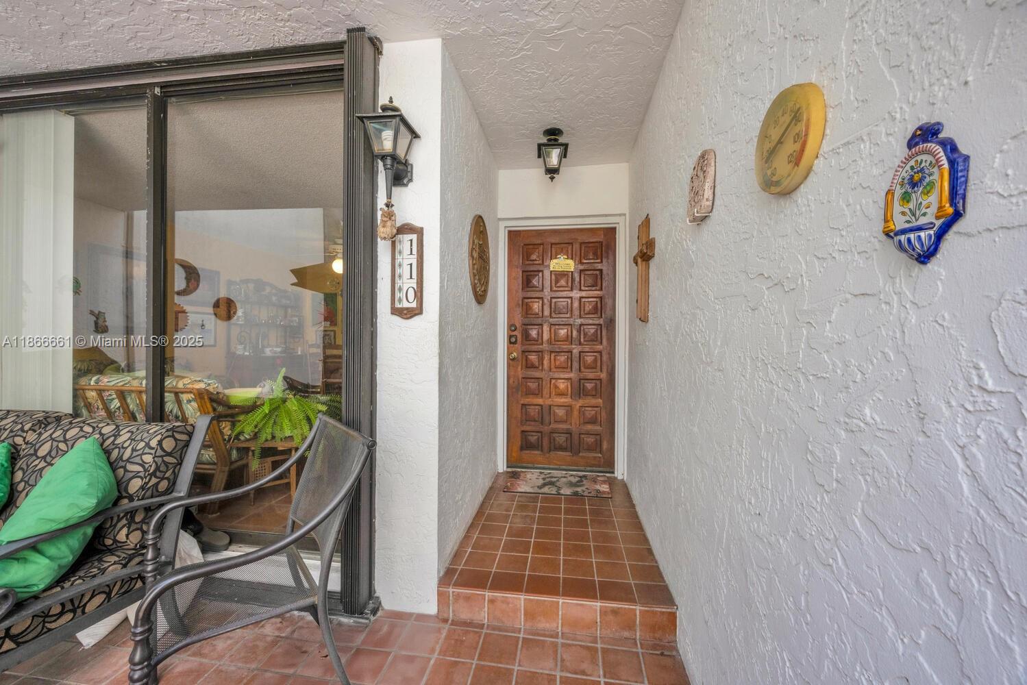 265 Grapetree Dr # 110