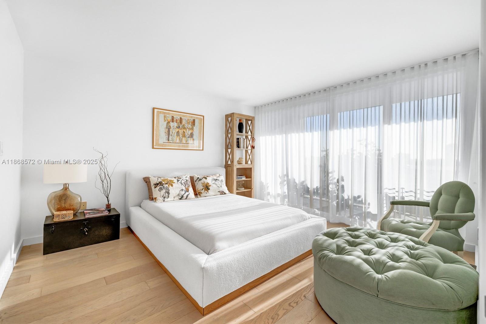 1800 Sunset Harbour Dr # 803