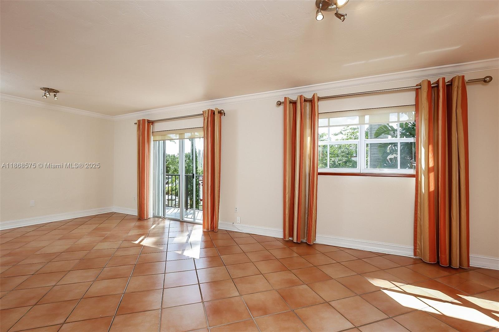 8650 SW 67th Ave # 1021