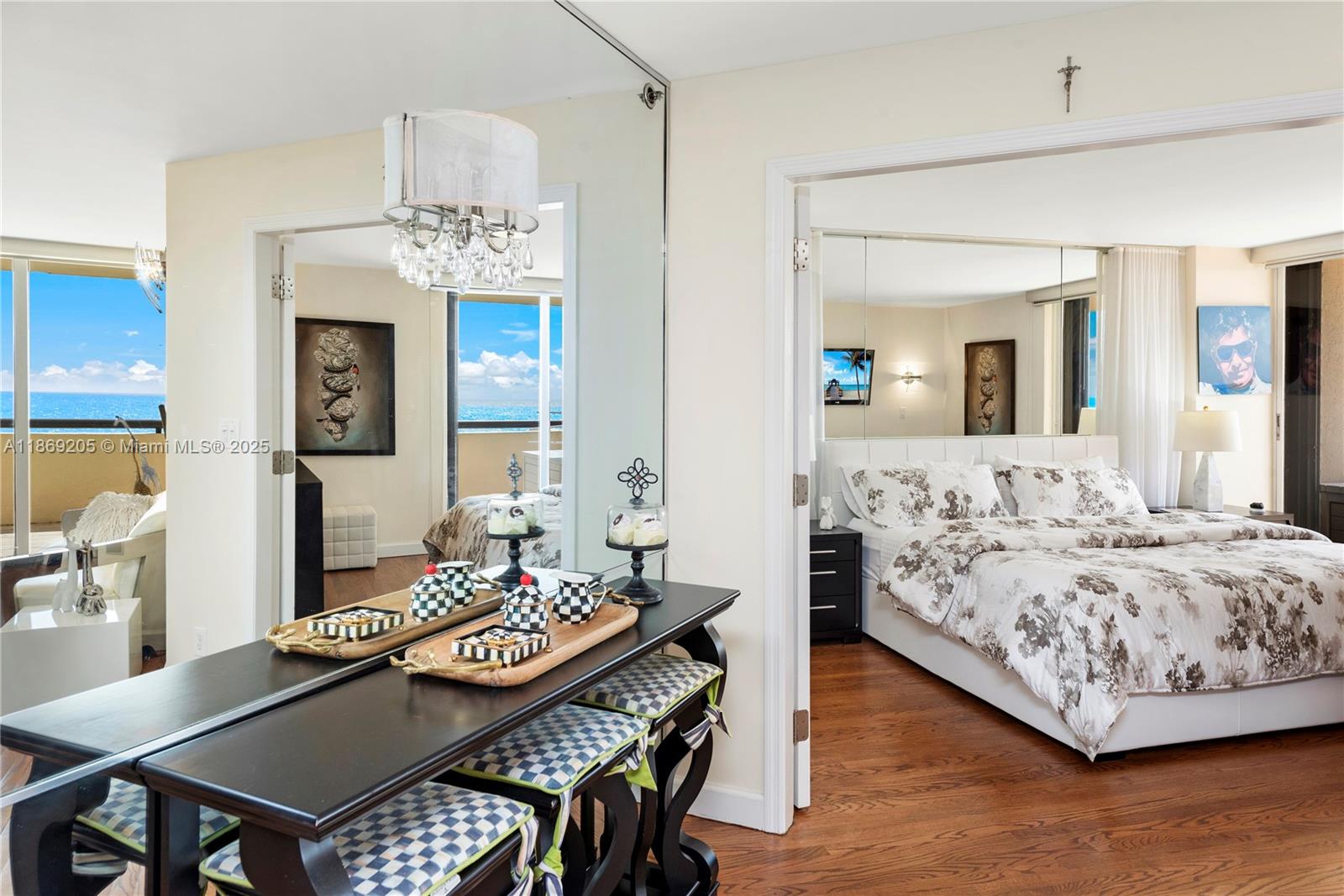 2555 Collins Ave # 607