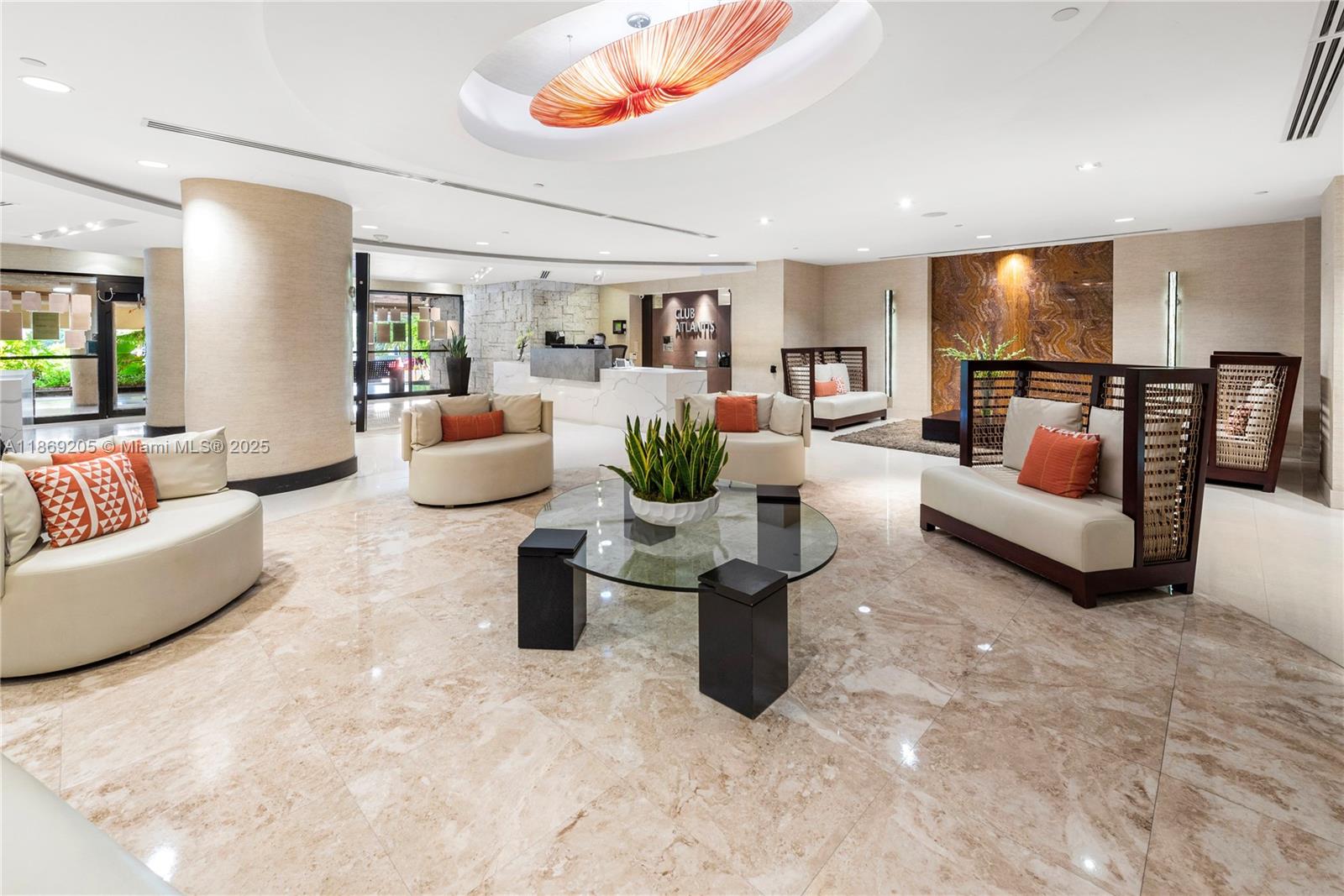 2555 Collins Ave # 607