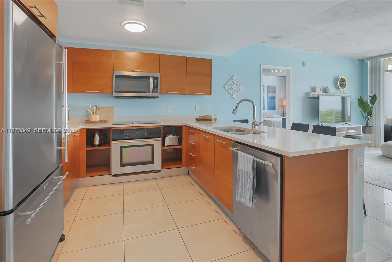 3250 NE 1st Ave # 705