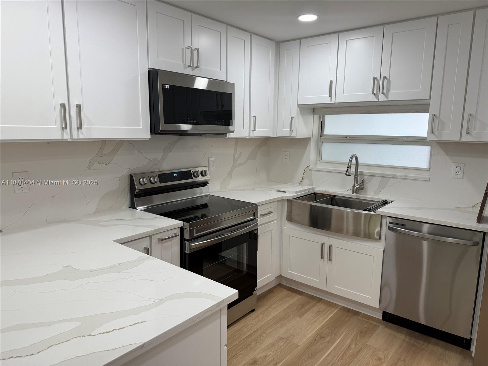 100 Ocean Lane Dr # 205