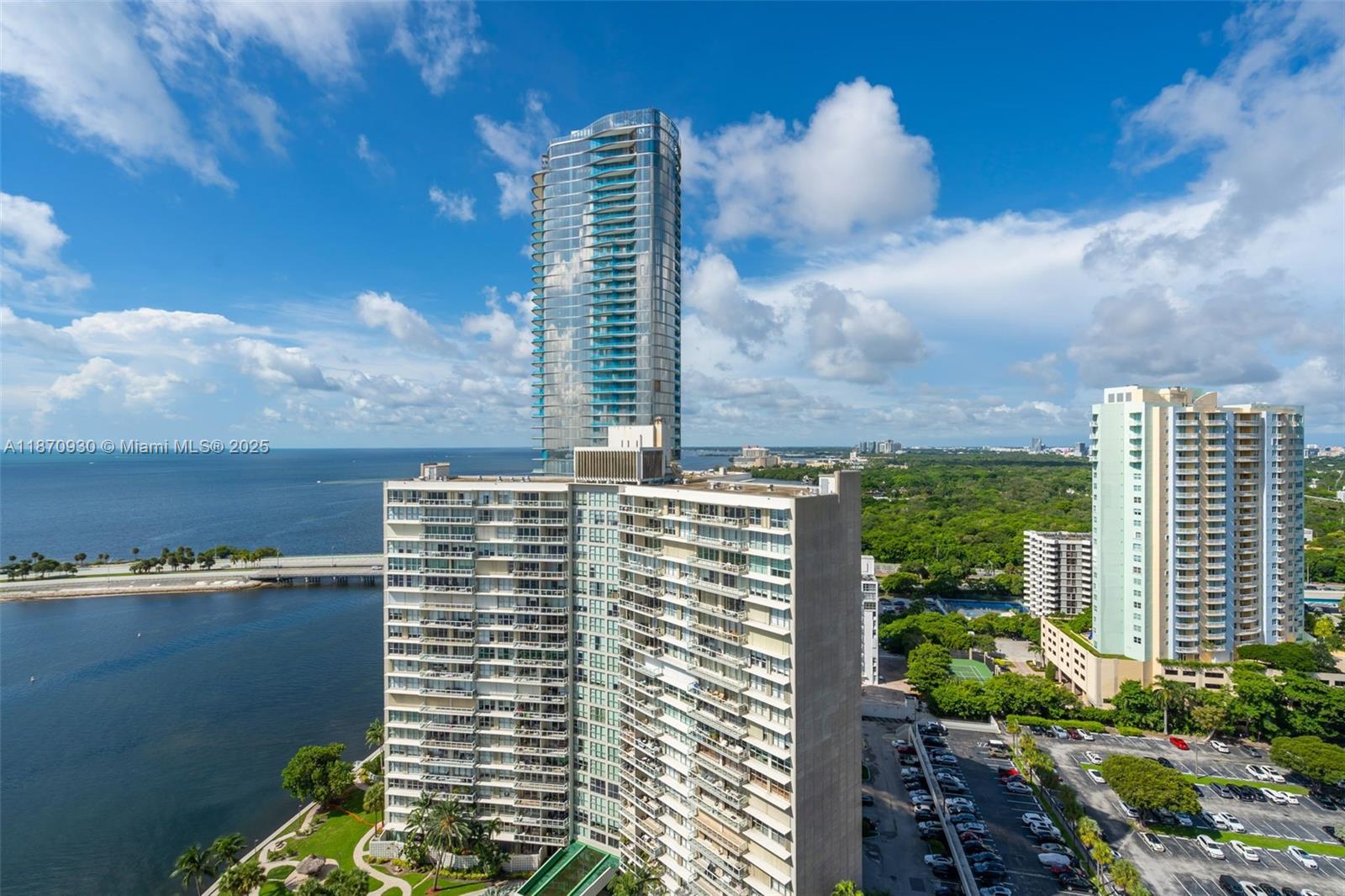 2333 Brickell Ave # 2708