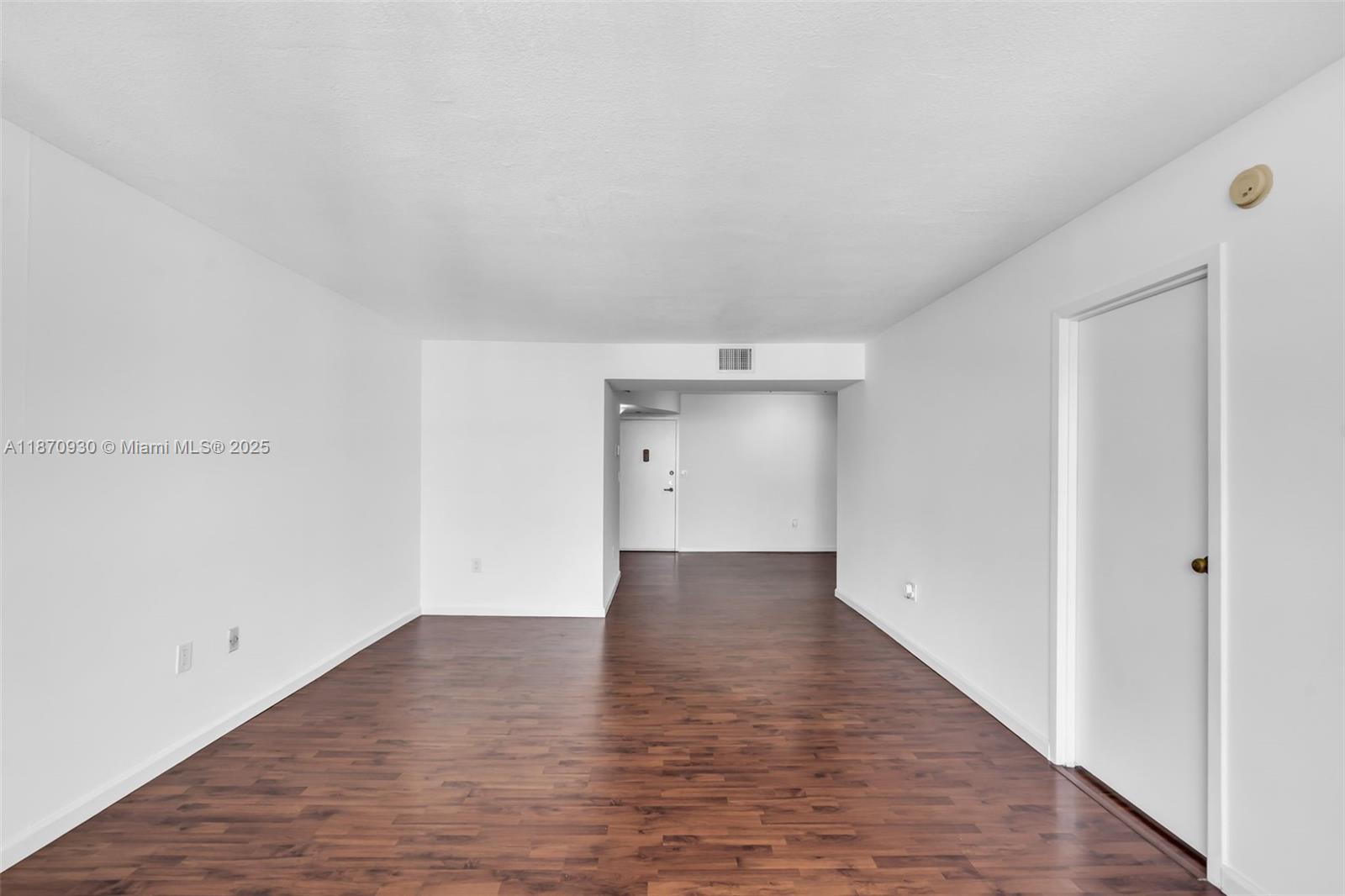 2333 Brickell Ave # 2708