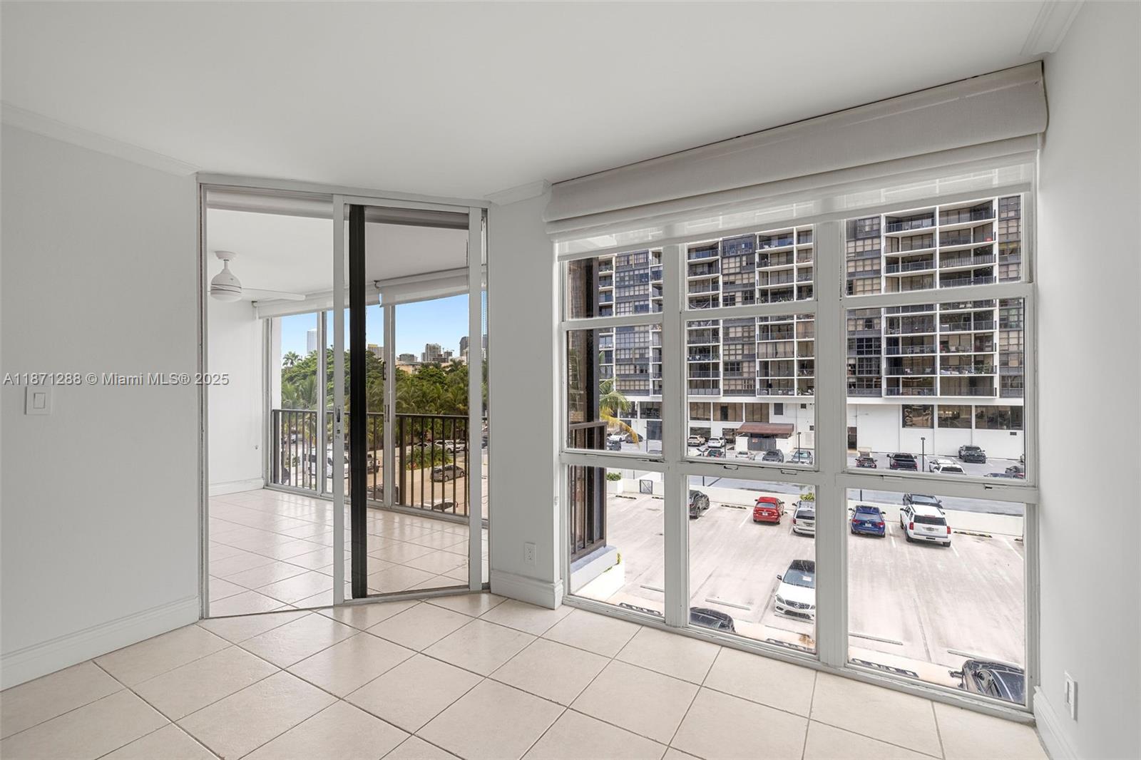 1915 Brickell Ave # C405