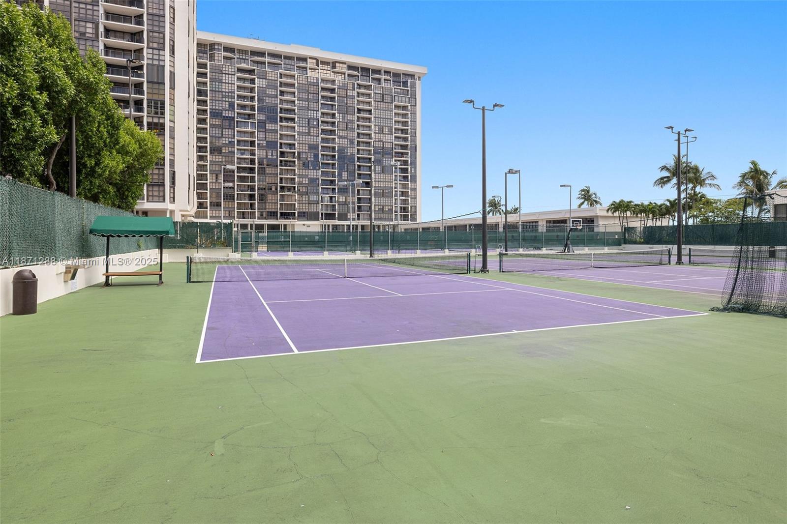 1915 Brickell Ave # C405