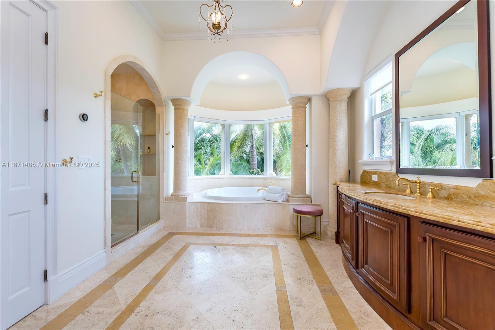104 Paloma Dr