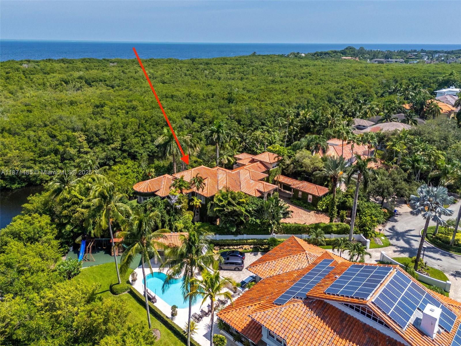 104 Paloma Dr