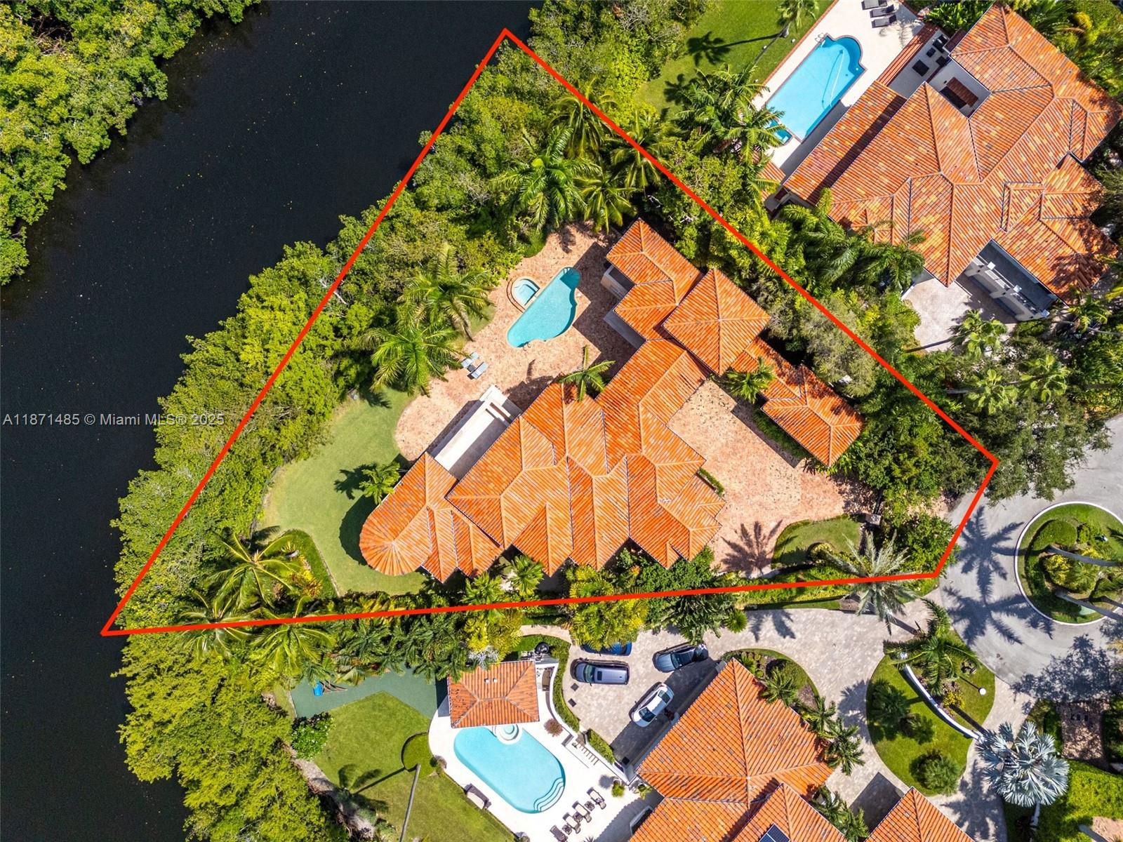 104 Paloma Dr