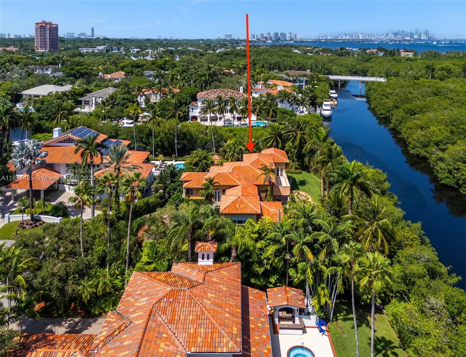 104 Paloma Dr