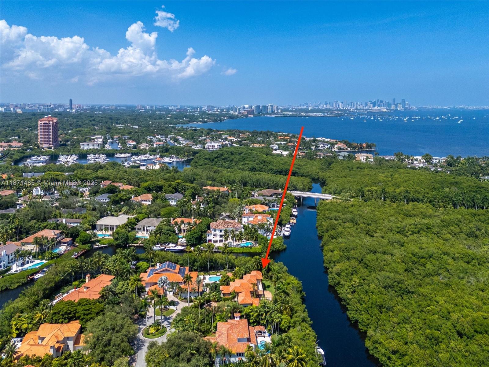 104 Paloma Dr