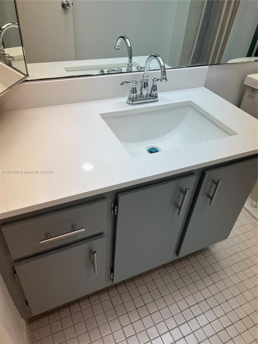 1200 SW 125th Ave # 414L