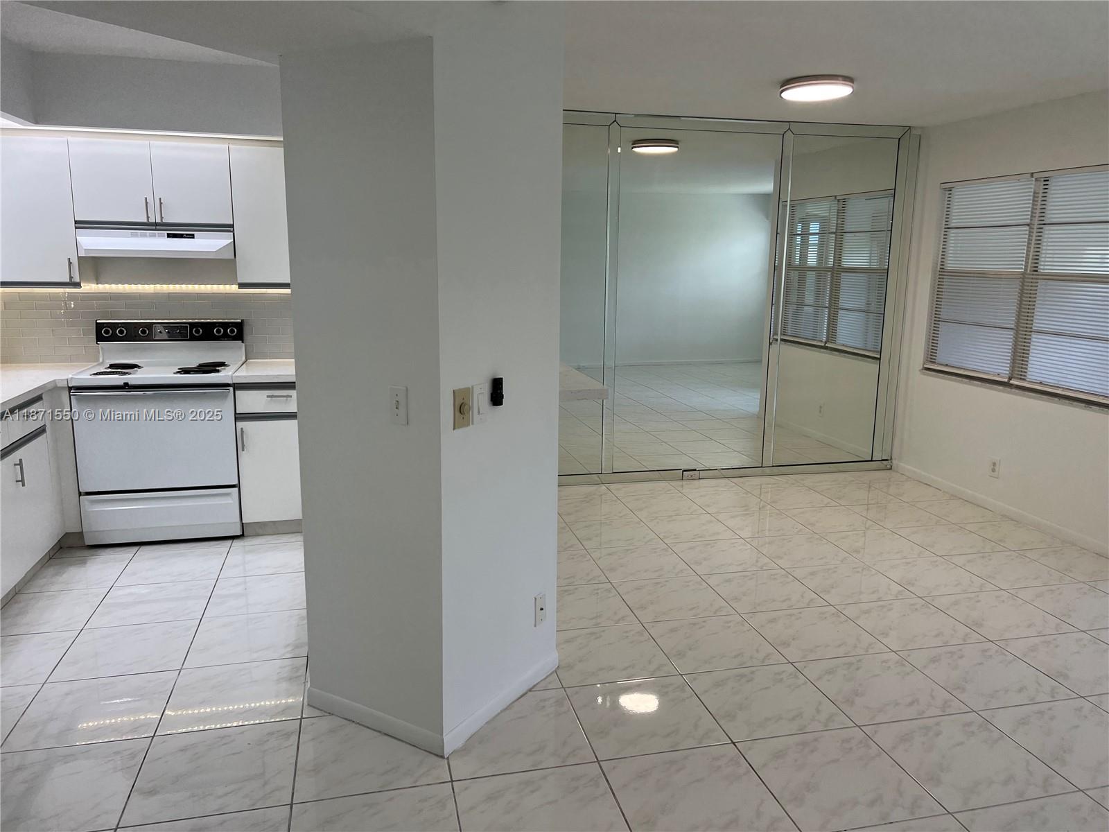 1200 SW 125th Ave # 414L