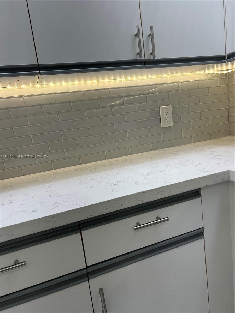 1200 SW 125th Ave # 414L