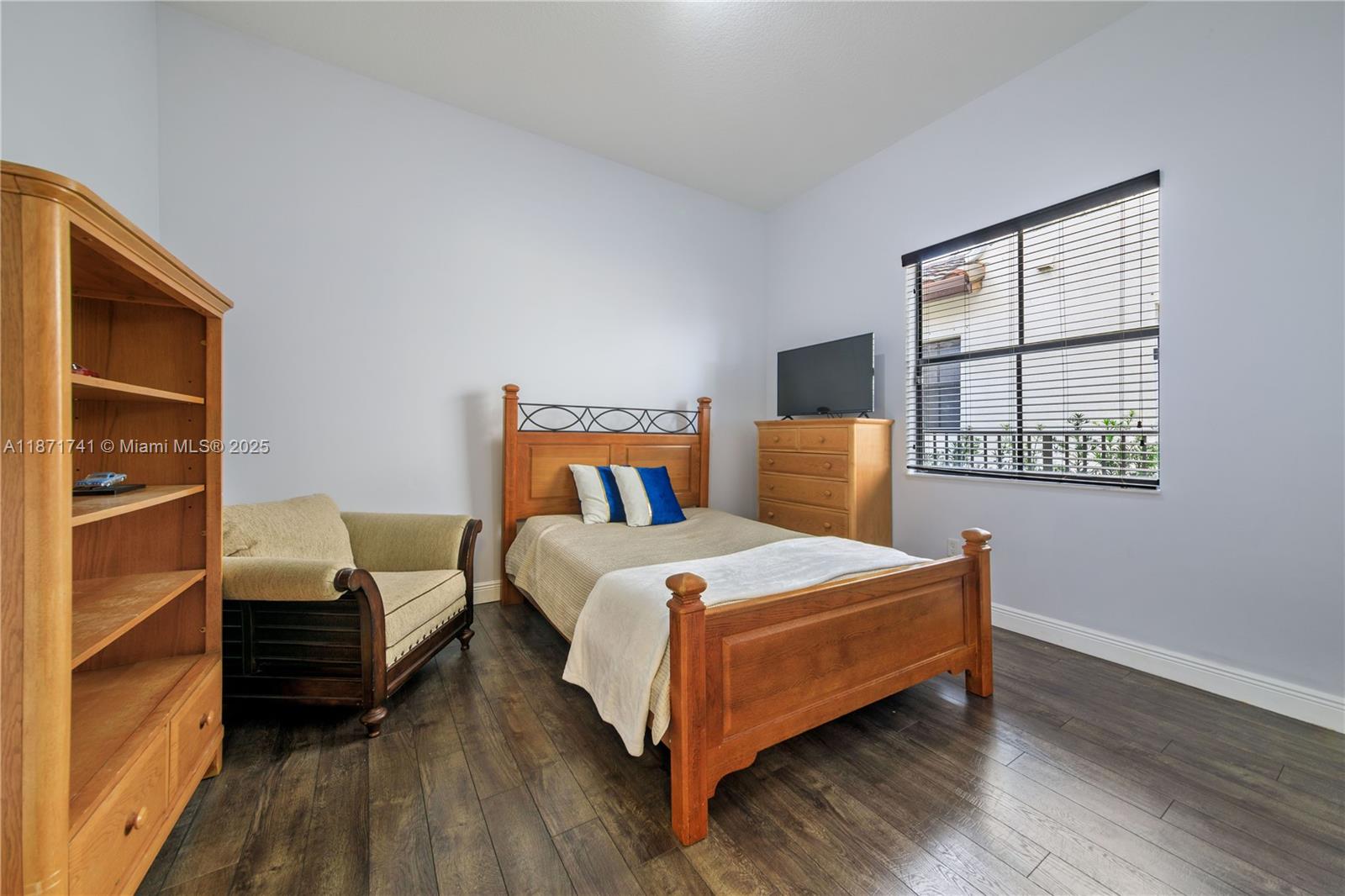 8352 NW 26th Ct # 8352