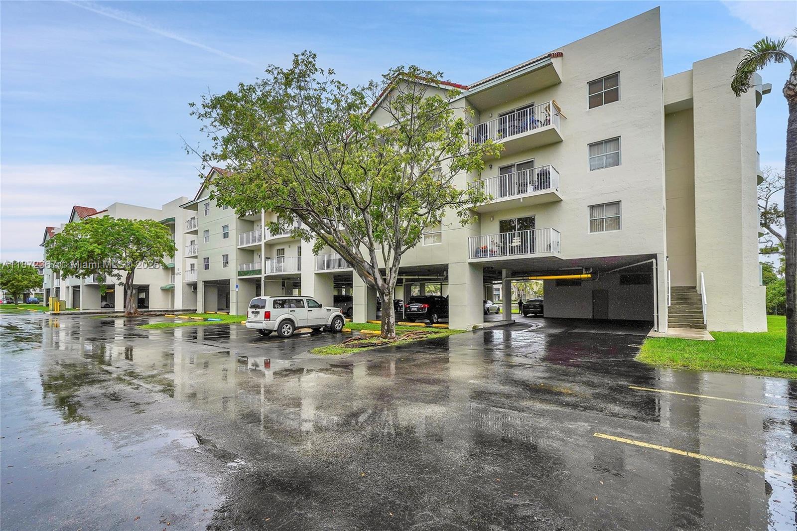 8260 SW 210th St # 201