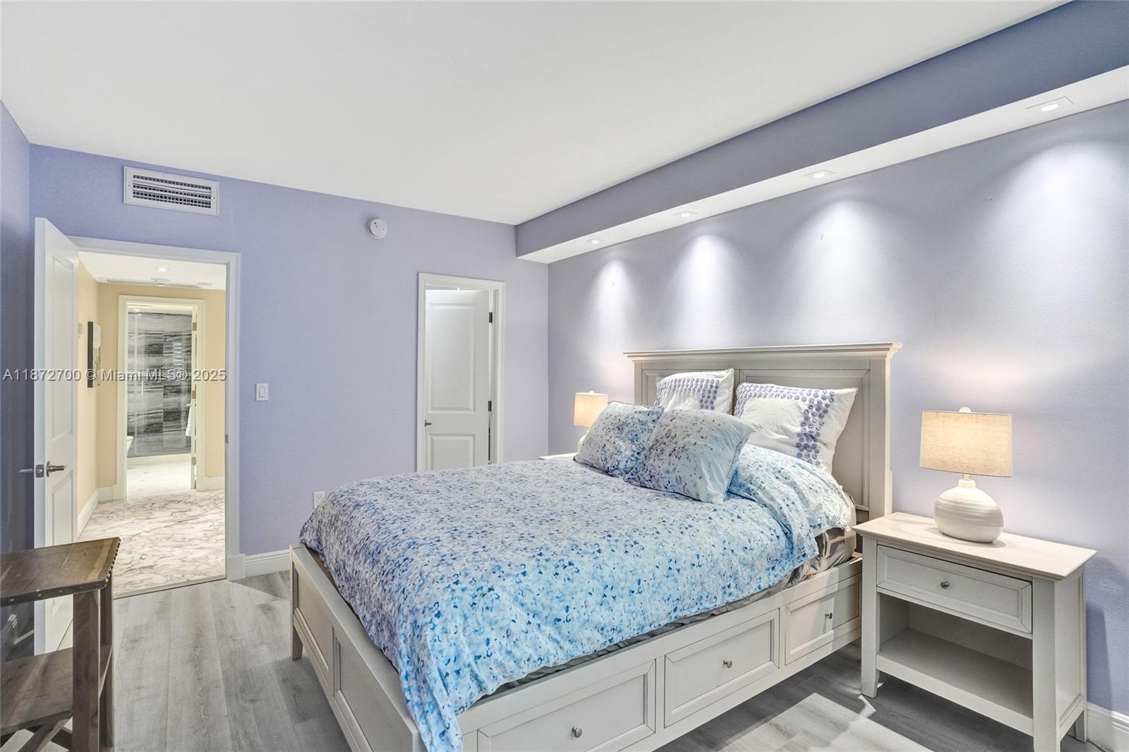 500 Bayview Dr # 1921