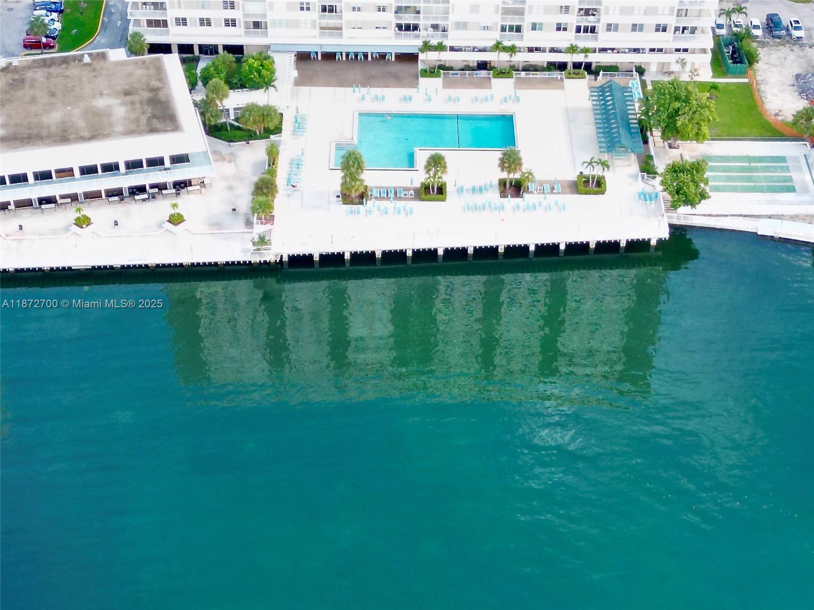 500 Bayview Dr # 1921