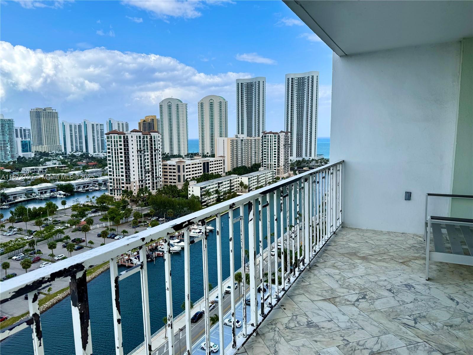 500 Bayview Dr # 1921