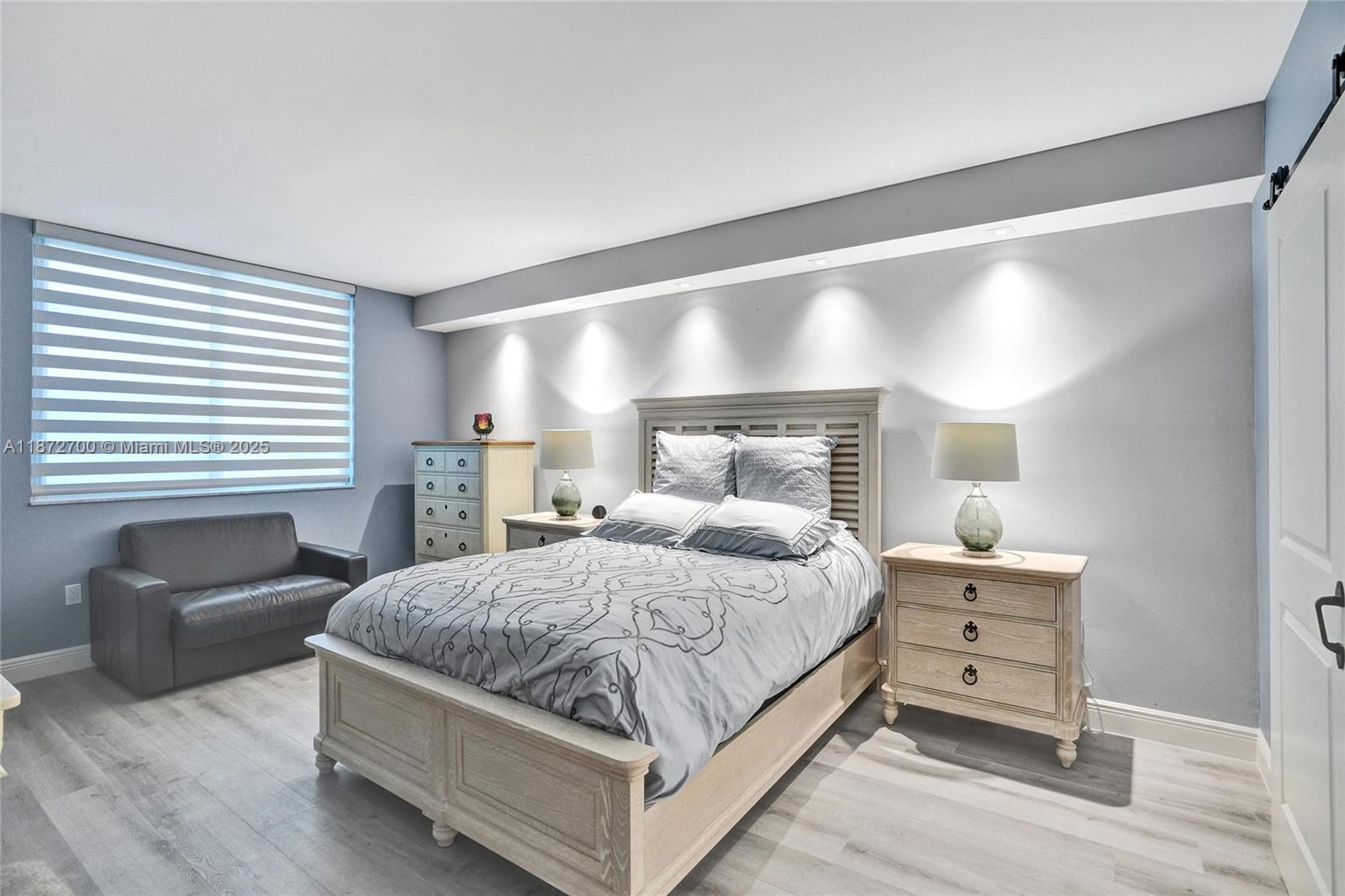 500 Bayview Dr # 1921