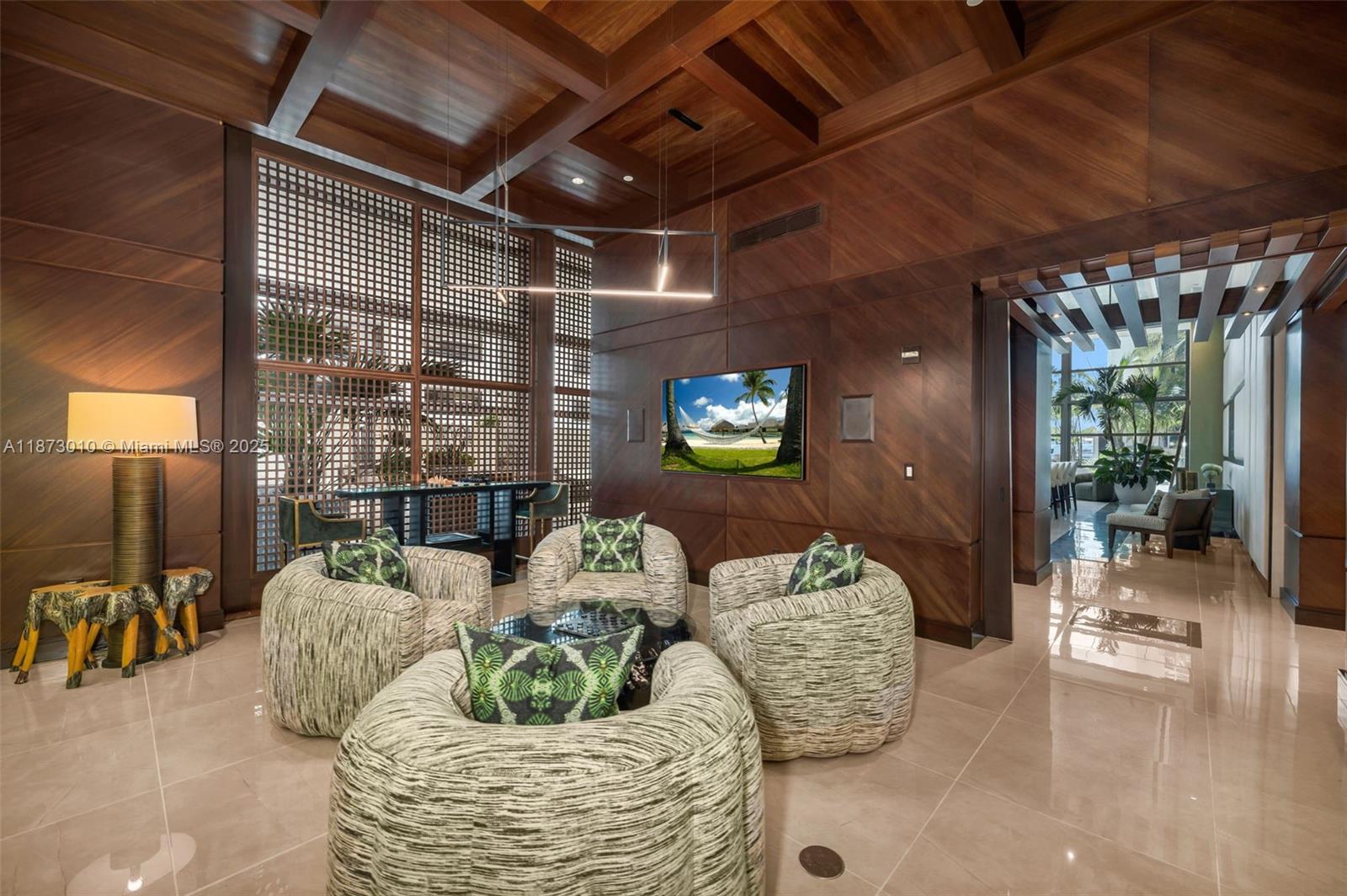 5875 Collins Ave # 1503