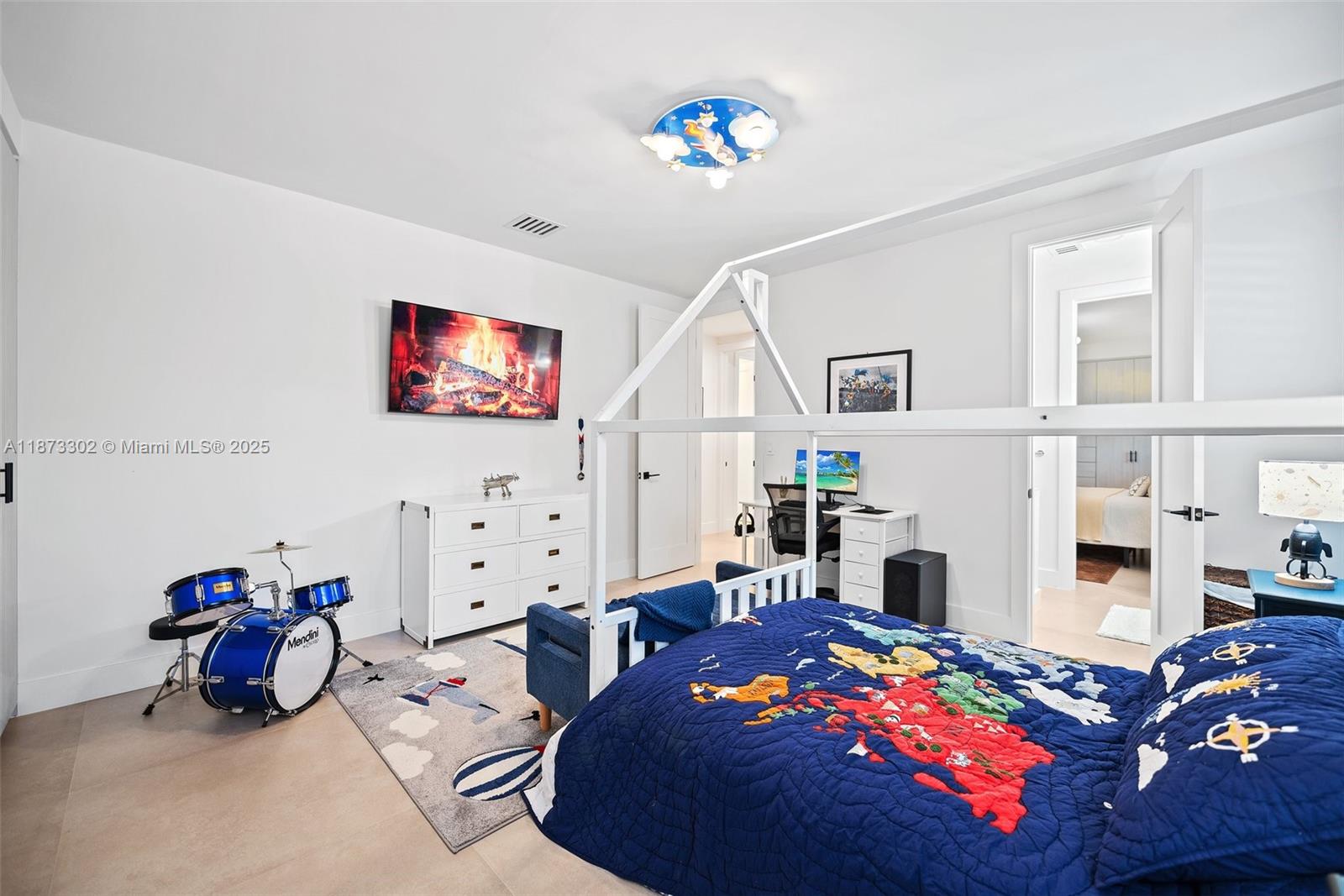 10304 SW 87th Ct
