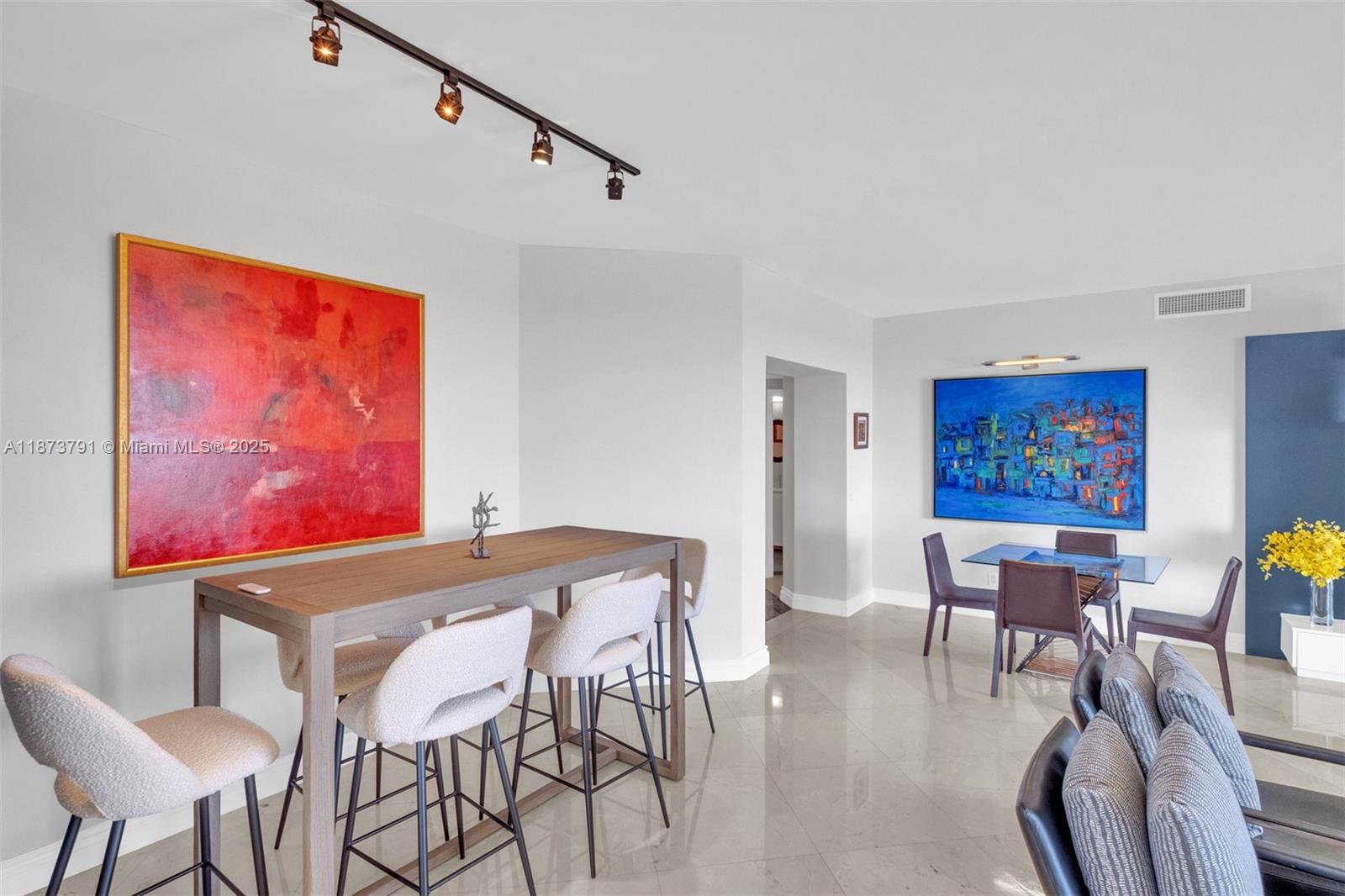 21050 Point Pl # 605