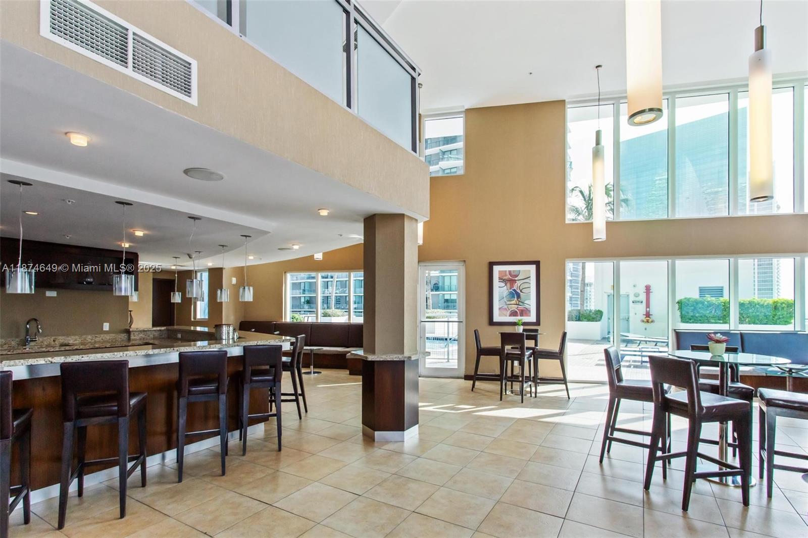 60 SW 13th St # 4413