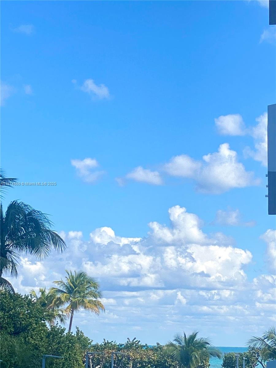 177 Ocean Lane Dr # 212