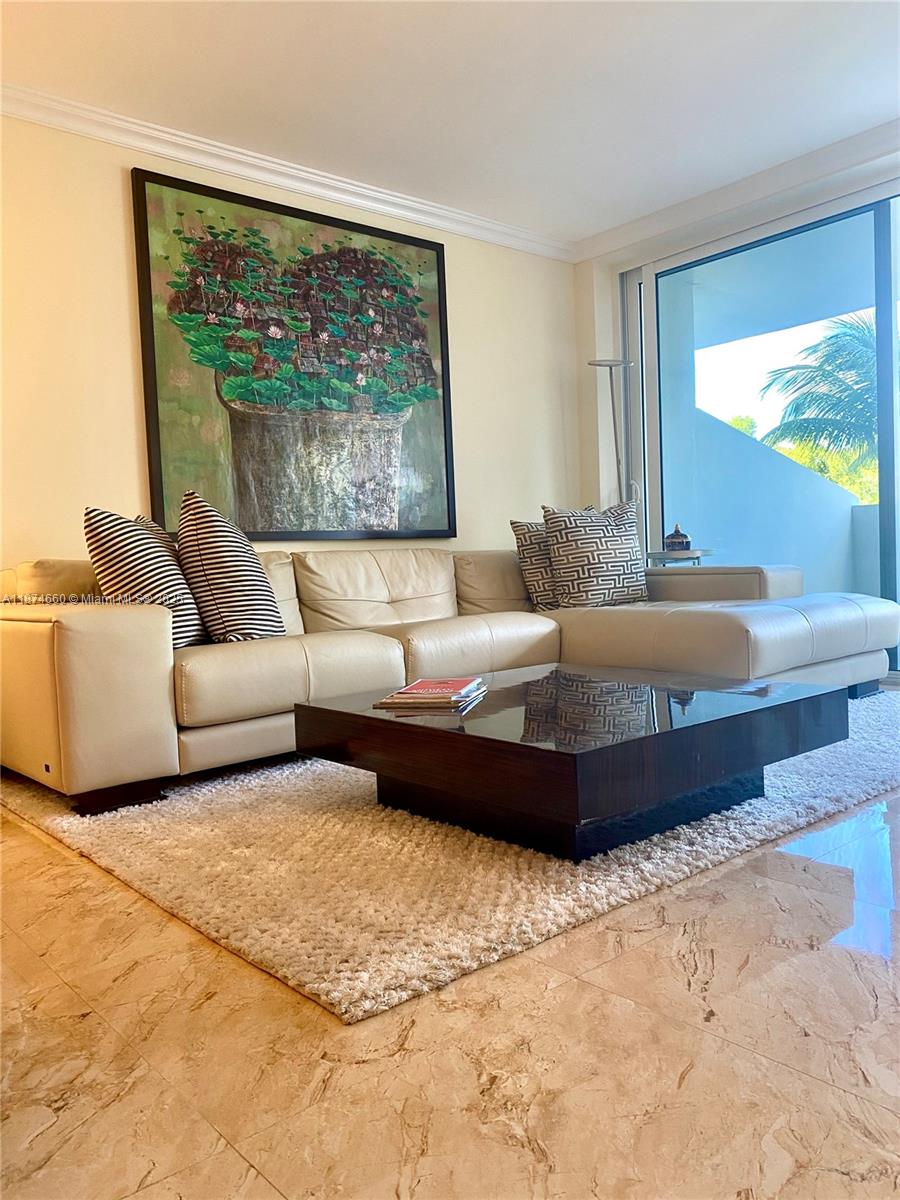 177 Ocean Lane Dr # 212