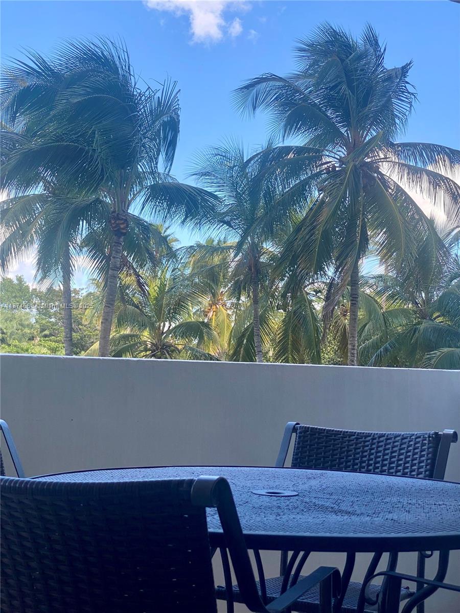 177 Ocean Lane Dr # 212