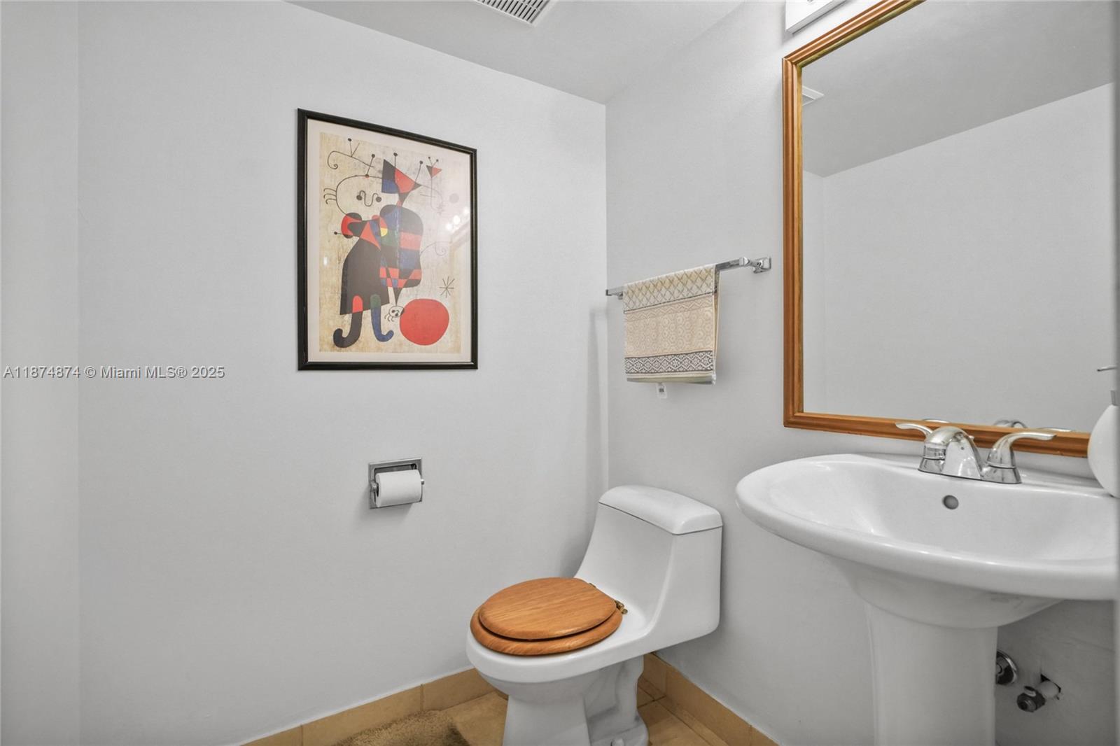 20400 W Country Club Dr # 416