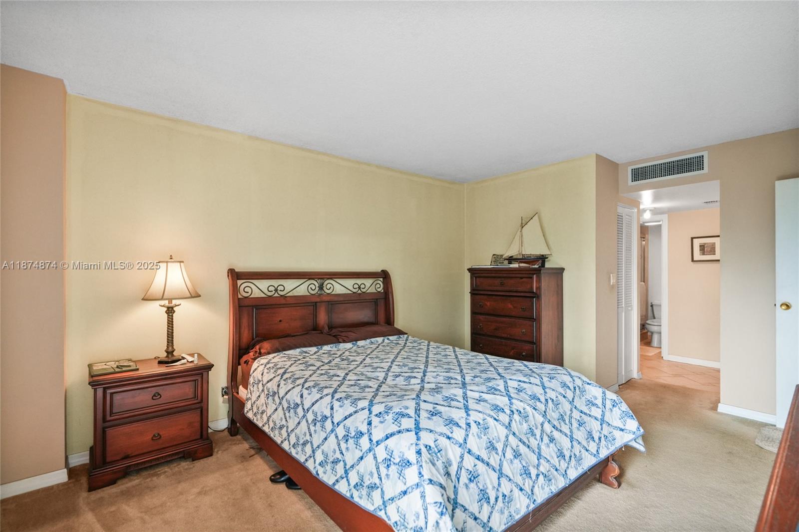 20400 W Country Club Dr # 416