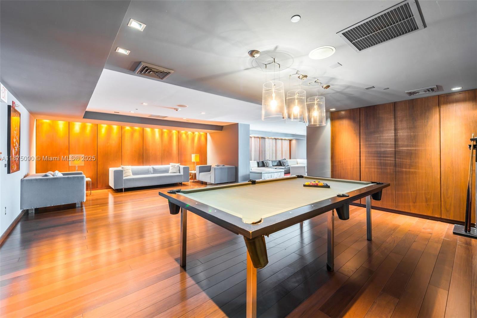 325 S Biscayne Blvd # 3819