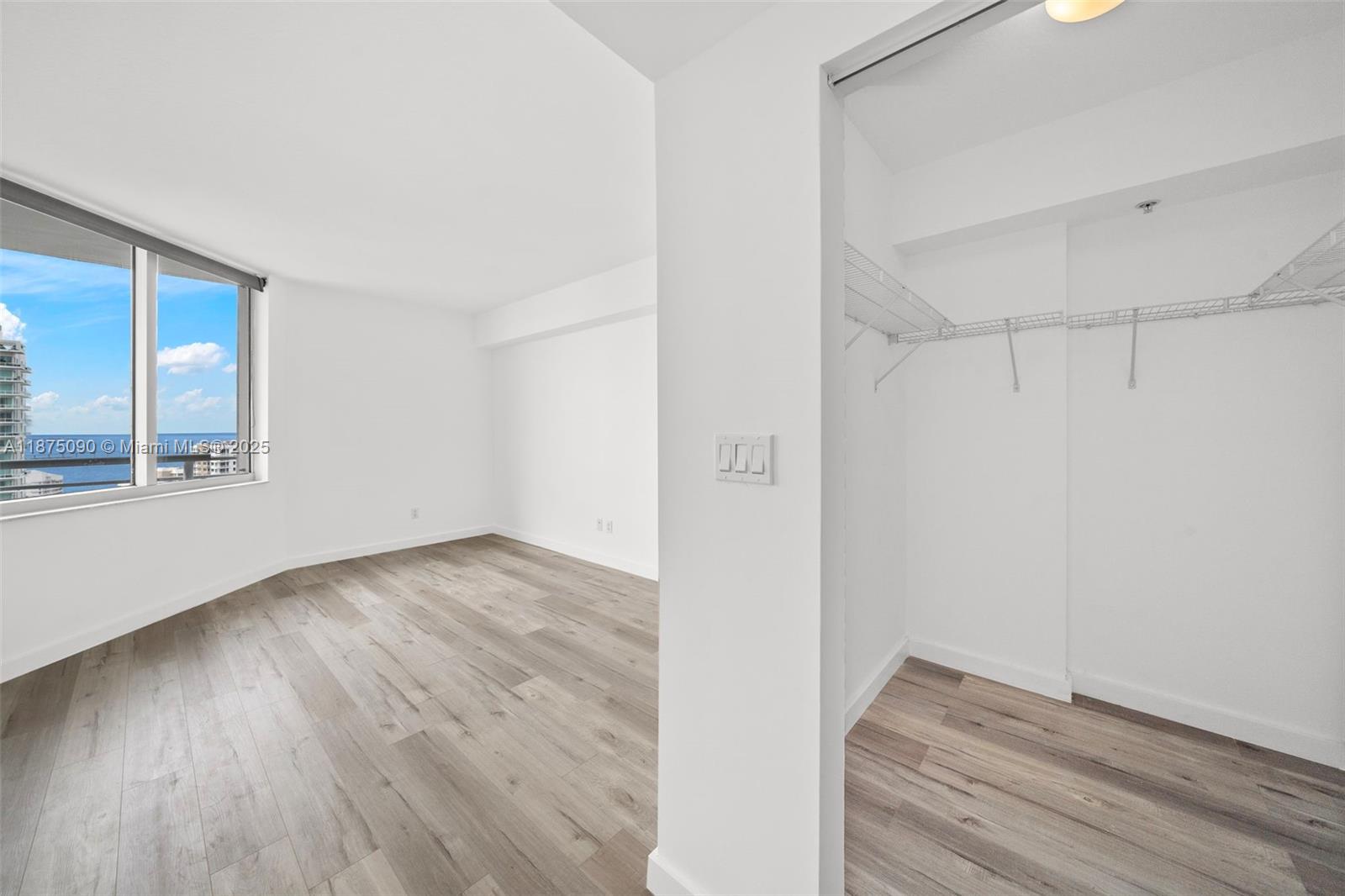325 S Biscayne Blvd # 3819