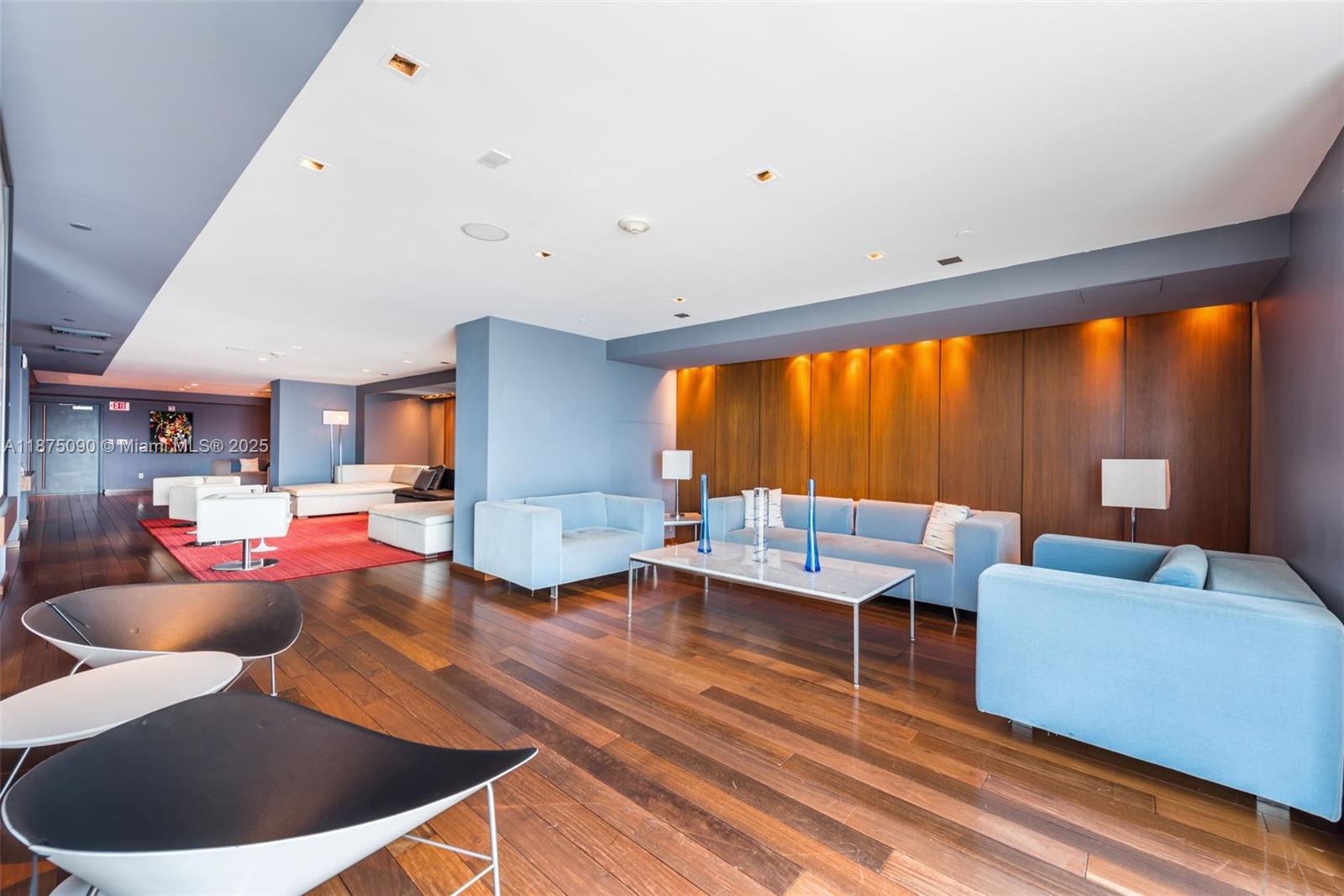 325 S Biscayne Blvd # 3819