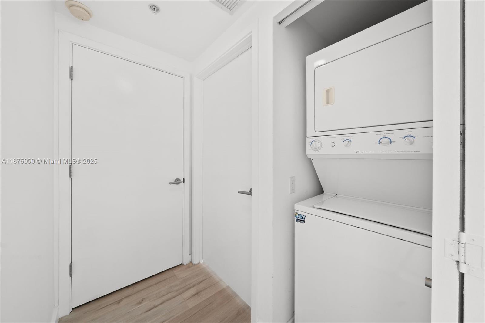 325 S Biscayne Blvd # 3819