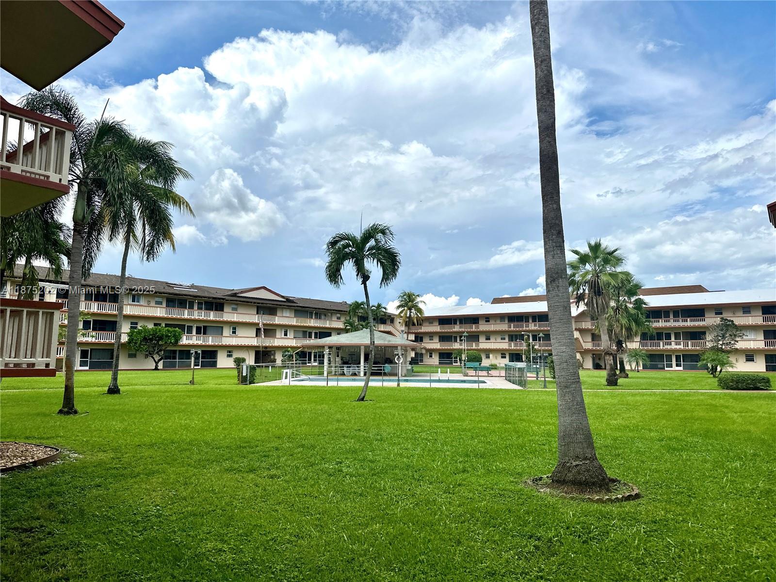 5300 Washington St # A139