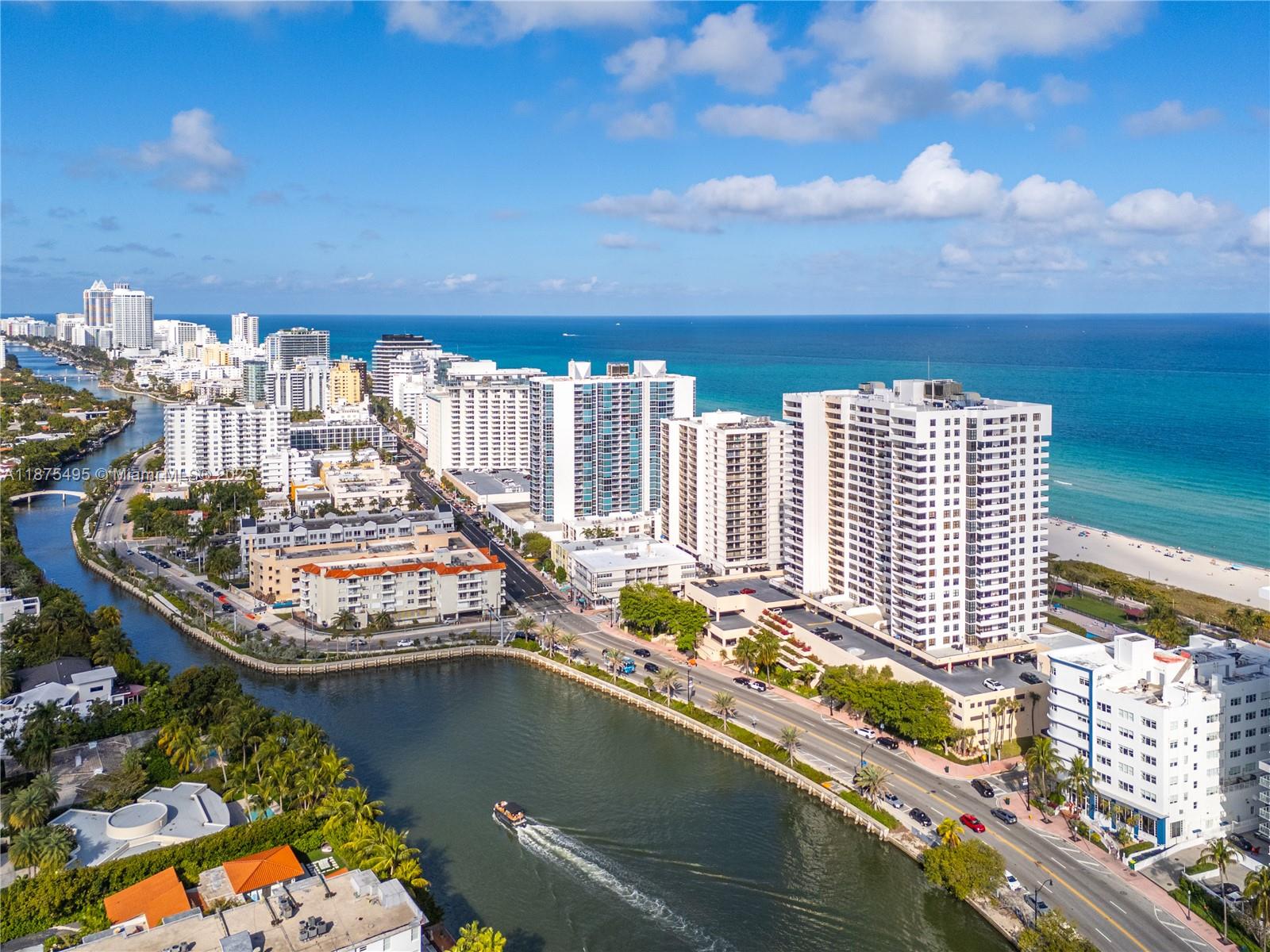 2555 Collins Ave # 403