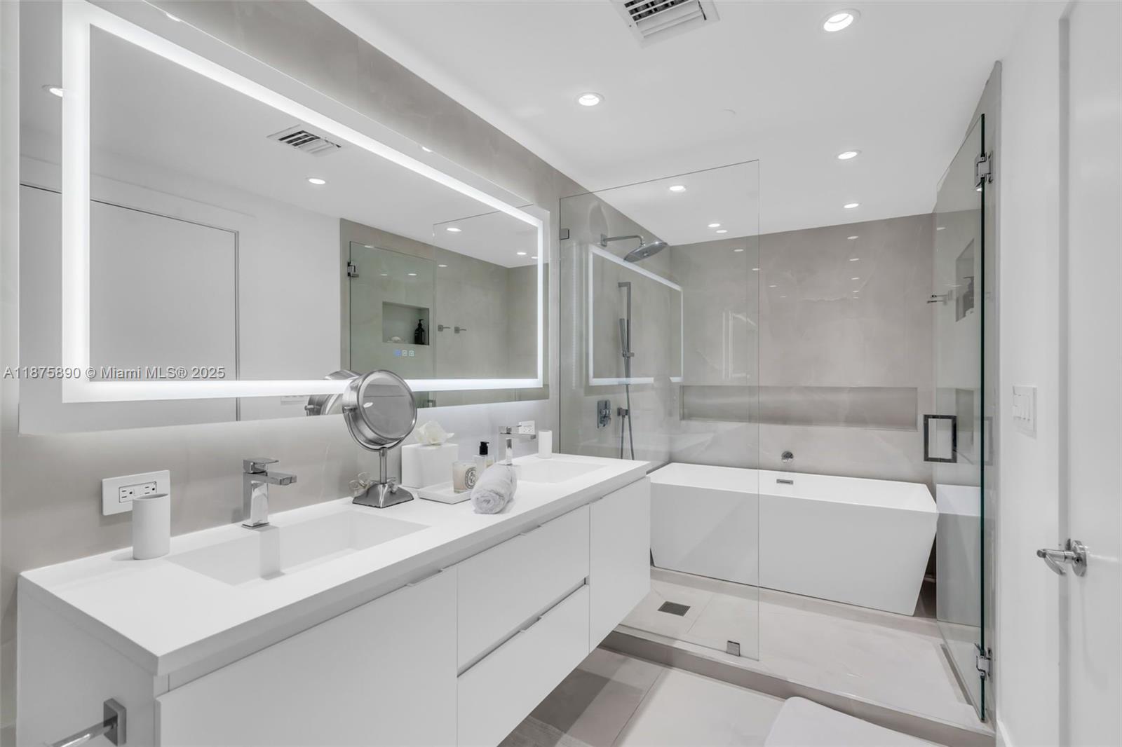 900 Biscayne Blvd # 1707
