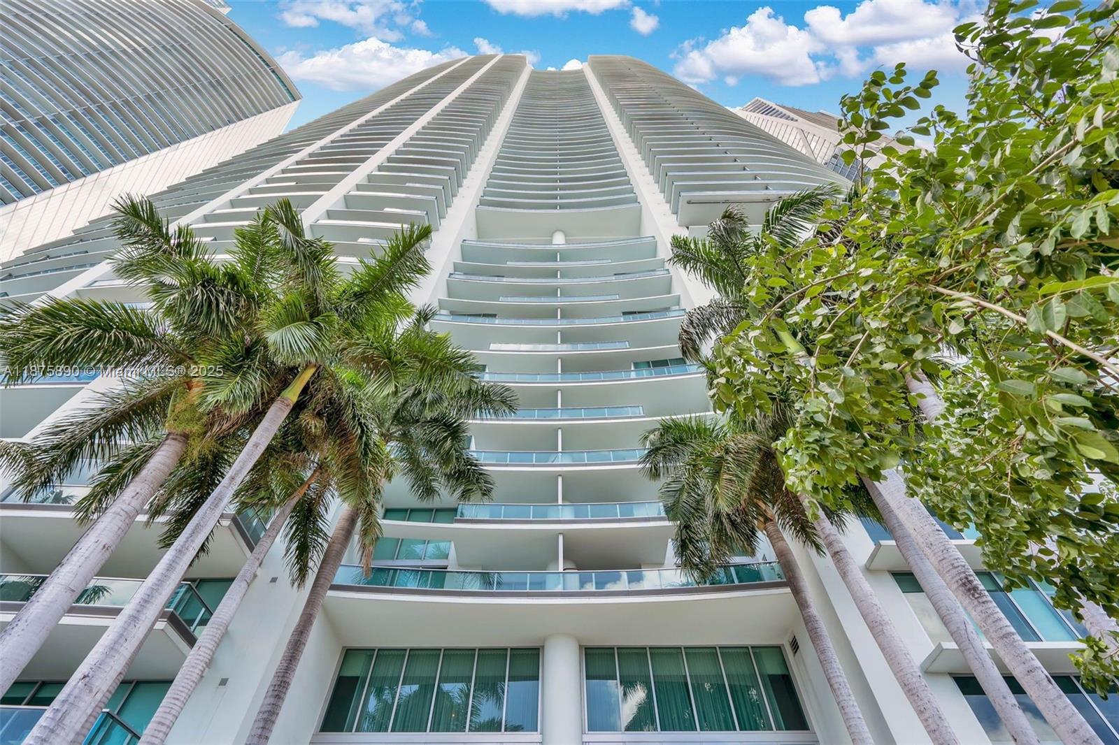 900 Biscayne Blvd # 1707
