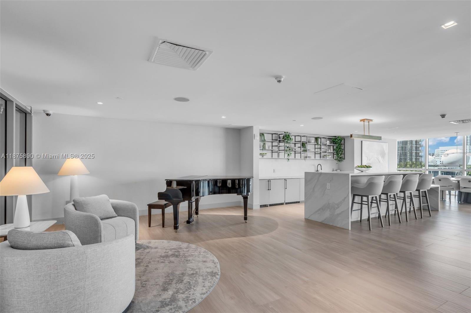 900 Biscayne Blvd # 1707
