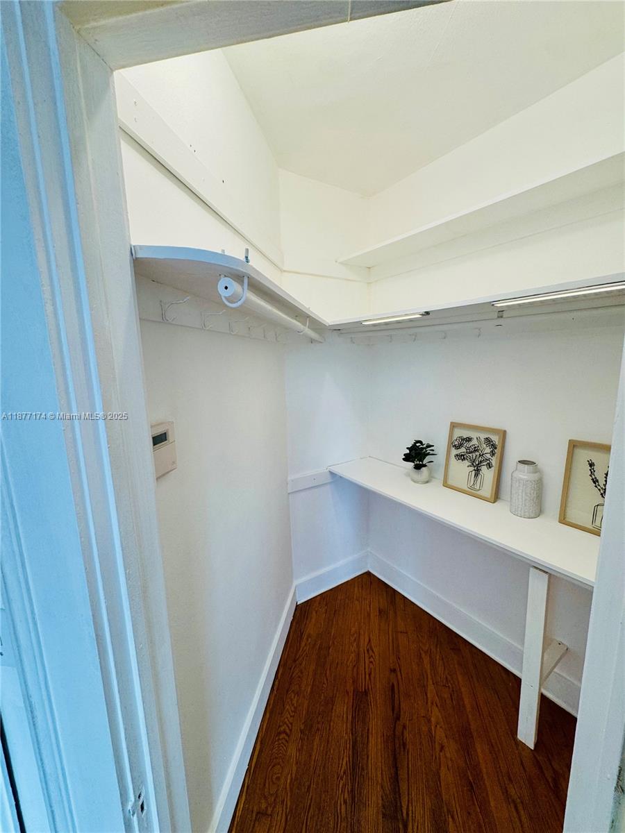 3224 Biscayne Blvd # C3